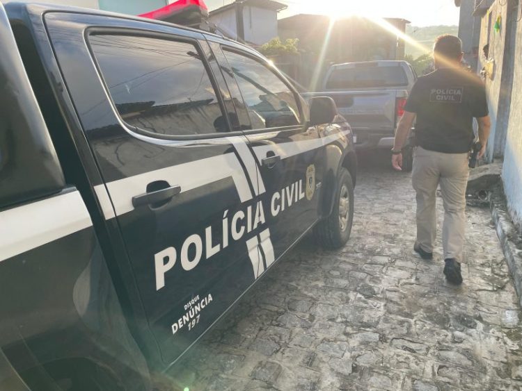 Mulheres são presas na Paraíba suspeitas de emprestar contas bancárias para traficantes