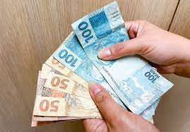 Pagamento de abono salarial de até R$ 1.518 começa a ser pago nesta terça