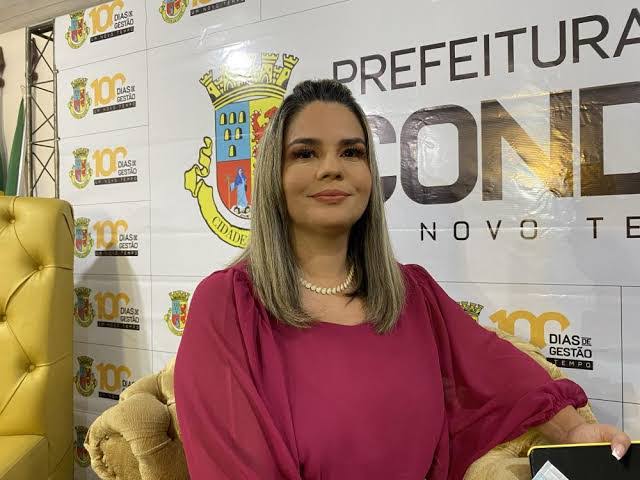 Prefeita de cidade da Paraíba é denunciada por forjar emergências para contratar empresas sem licitação