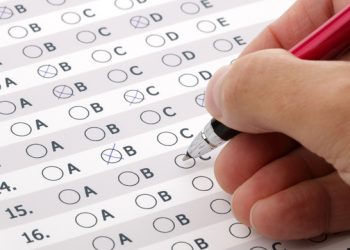 TJPE abre concurso público com salários de até R$ 7,6 mil; veja como se inscrever