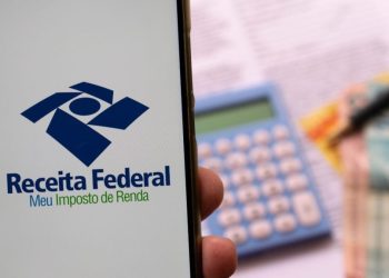 Receita Federal libera consulta ao 3º lote da restituição do Imposto de Renda 2025 nesta quinta-feira (24)
