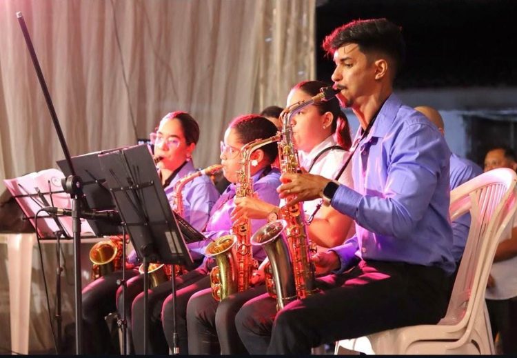 Serra da Raiz abre Festival de Inverno das Serras exaltando a cultura e a identidade regional