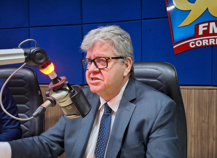 Governador da Paraíba passa bem após cirurgia em João Pessoa