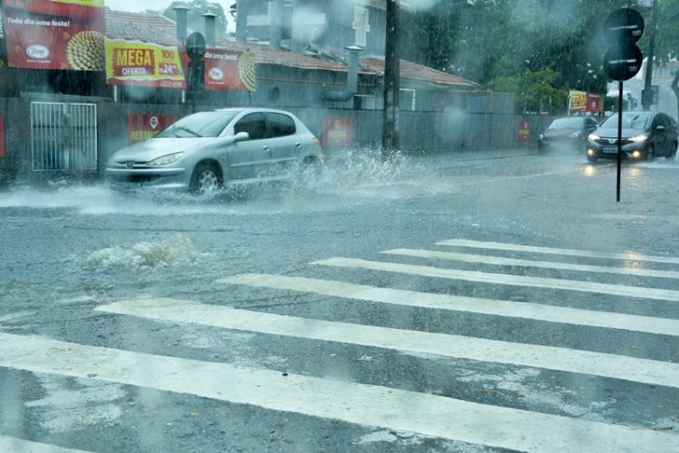 João Pessoa e mais 56 cidades da Paraíba estão sob alerta de chuvas, diz Inmet