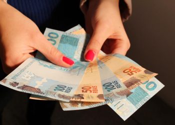 Novo salário mínimo deve ser de R$ 1.631