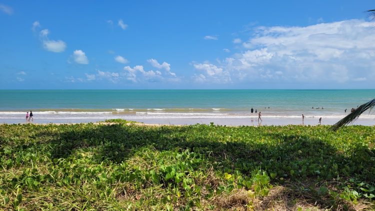 Paraíba tem quatro trechos de praias impróprios para banho este fim de semana