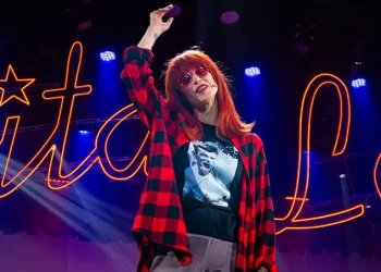 Musical sobre Rita Lee chega à Paraíba com apresentações em Cabedelo