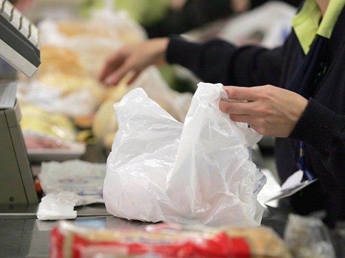 Supermercados de João Pessoa terão que substituir sacolas plásticas por papel, decide Justiça