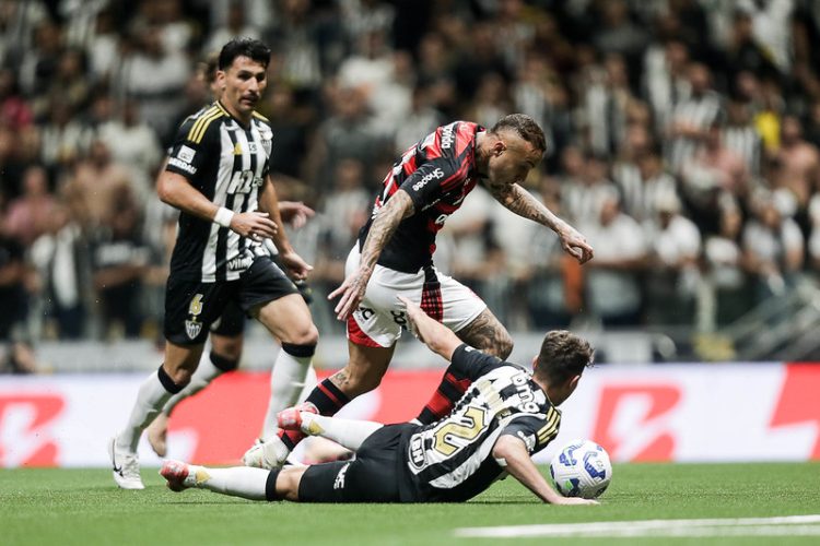 Galo supera Flamengo nos pênaltis e avança às quartas da Copa do Brasil