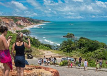 Paraíba investe em parcerias para atrair mais turistas de todo o Brasil
