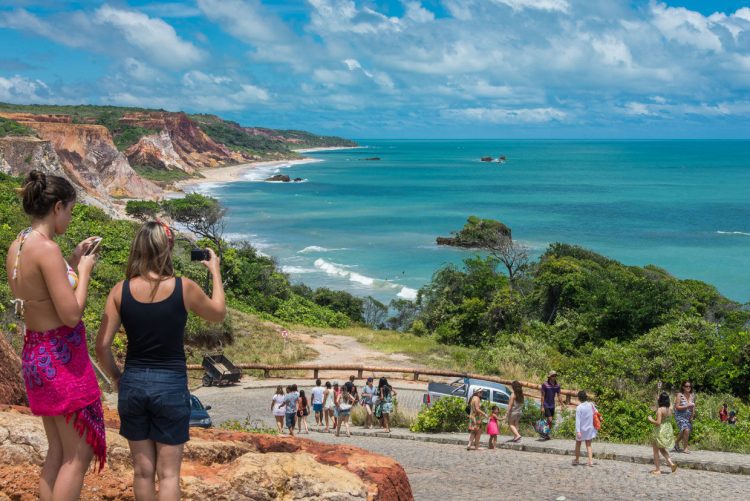 Paraíba investe em parcerias para atrair mais turistas de todo o Brasil