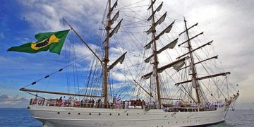 Cisne Branco chega a Cabedelo e abre convites para conhecer a bordo