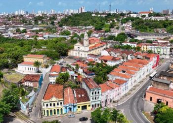 João Pessoa assiste ao renascimento dos centros urbanos no Brasil sentada na arquibancada