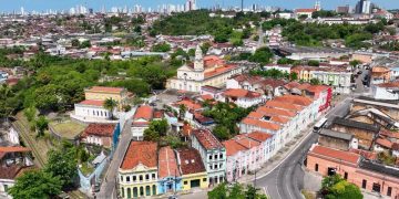 João Pessoa assiste ao renascimento dos centros urbanos no Brasil sentada na arquibancada