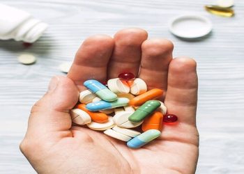 Medicamentos viram refúgio silencioso no trabalho