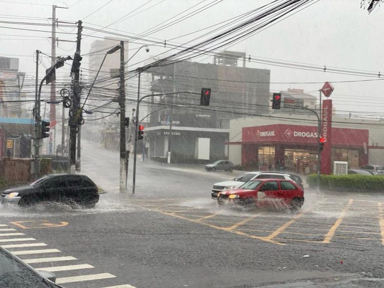 Chuvas podem chegar a 50 mm em municípios do Litoral Sul paraibano