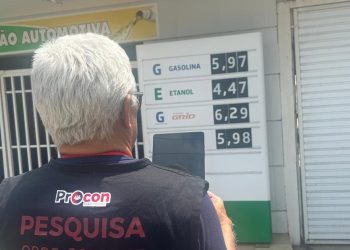 Preço da gasolina se mantém a R$ 5,85 por duas semanas em João Pessoa