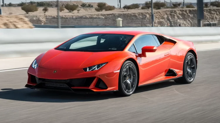 ChatGPT vira pesquisador amador e reencontra Lamborghini desaparecida há dois anos