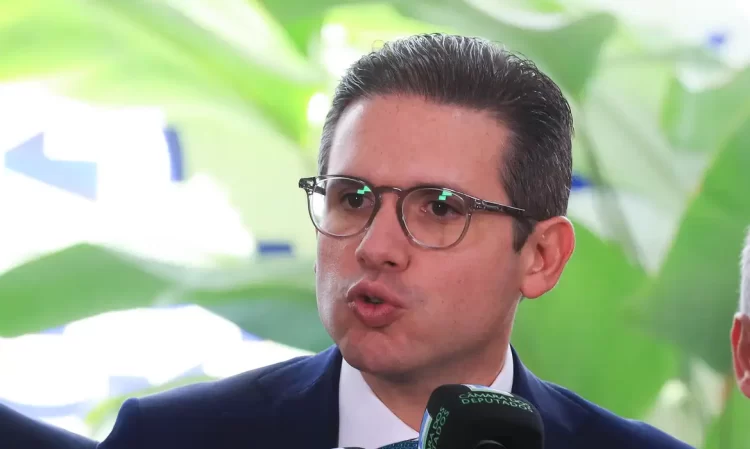 PEC da blindagem pode beneficiar políticos corruptos