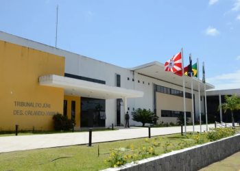 Mulher é condenada por injúria racial contra pai de santo em Bayeux