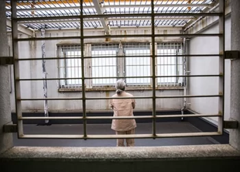 Quando a prisão é um alívio: idosas japonesas trocam liberdade por “segurança”