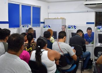 Paraíba inicia semana ofertando mais de mil vagas de emprego em 14 cidades