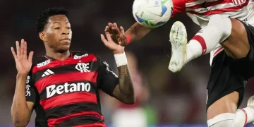 Conmebol volta atrás e libera Gonzalo Plata para decisão contra o Estudiantes