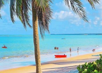 Praias da Paraíba têm dois trechos impróprios para banho