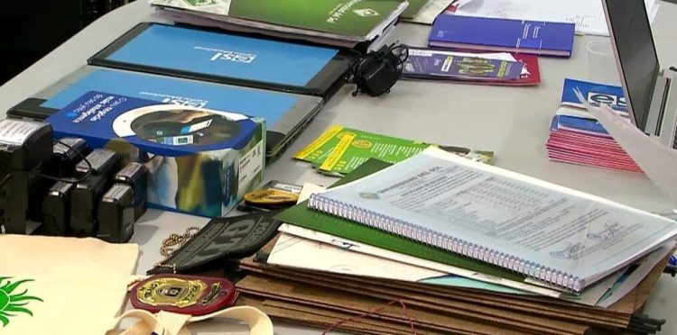 Quatro pessoas são indiciadas por esquema de emissão de diplomas falsos para professores na Paraíba