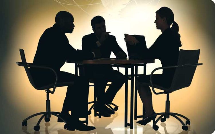 Cinco frases que afundam negócios antes de zarparem