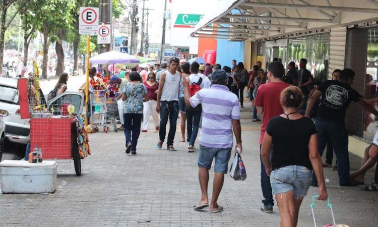 Saiba o que abre e o que fecha no Dia do comerciário em João Pessoa