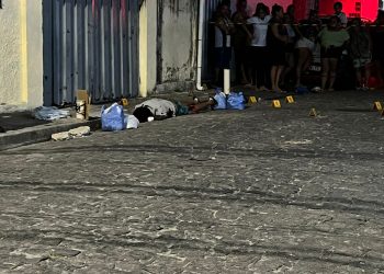 Jovem é morto a tiros quando saía para comprar lanche, em João Pessoa