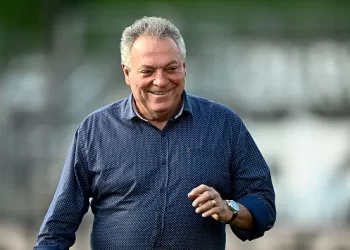 Monitoramento digital no home office: Itaú demite cerca de mil funcionários após divergências em produtividade