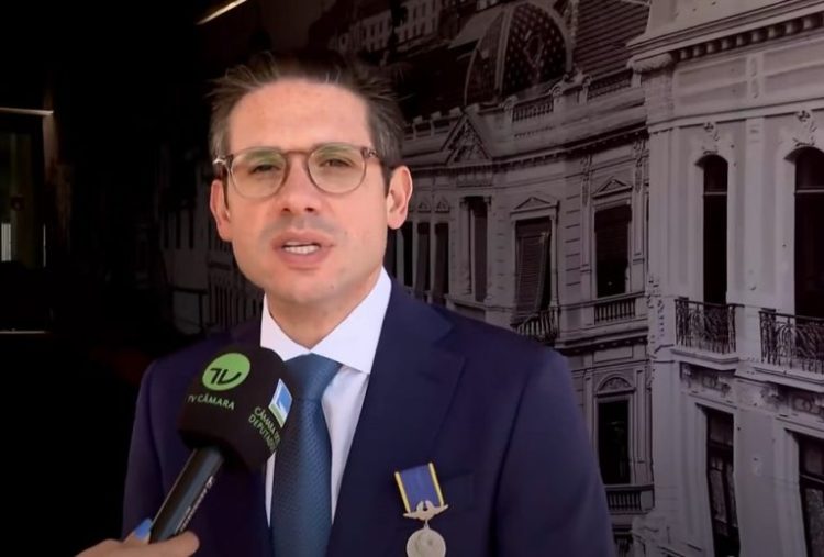 Hugo Motta marca para próxima semana votação do projeto de isenção do Imposto de Renda para quem ganha até R$ 5 mil