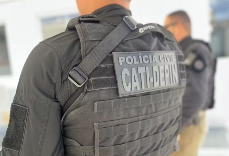 Chefe de grupo criminoso que aplicava golpes com falsos processos seletivos na Paraíba é preso no interior da Bahia