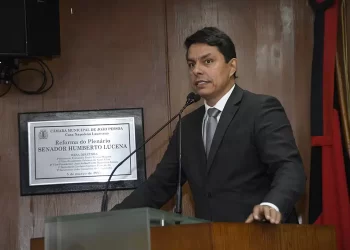 Vereador Raoni Mendes Renuncia à Presidência da CPI dos Combustíveis em João Pessoa